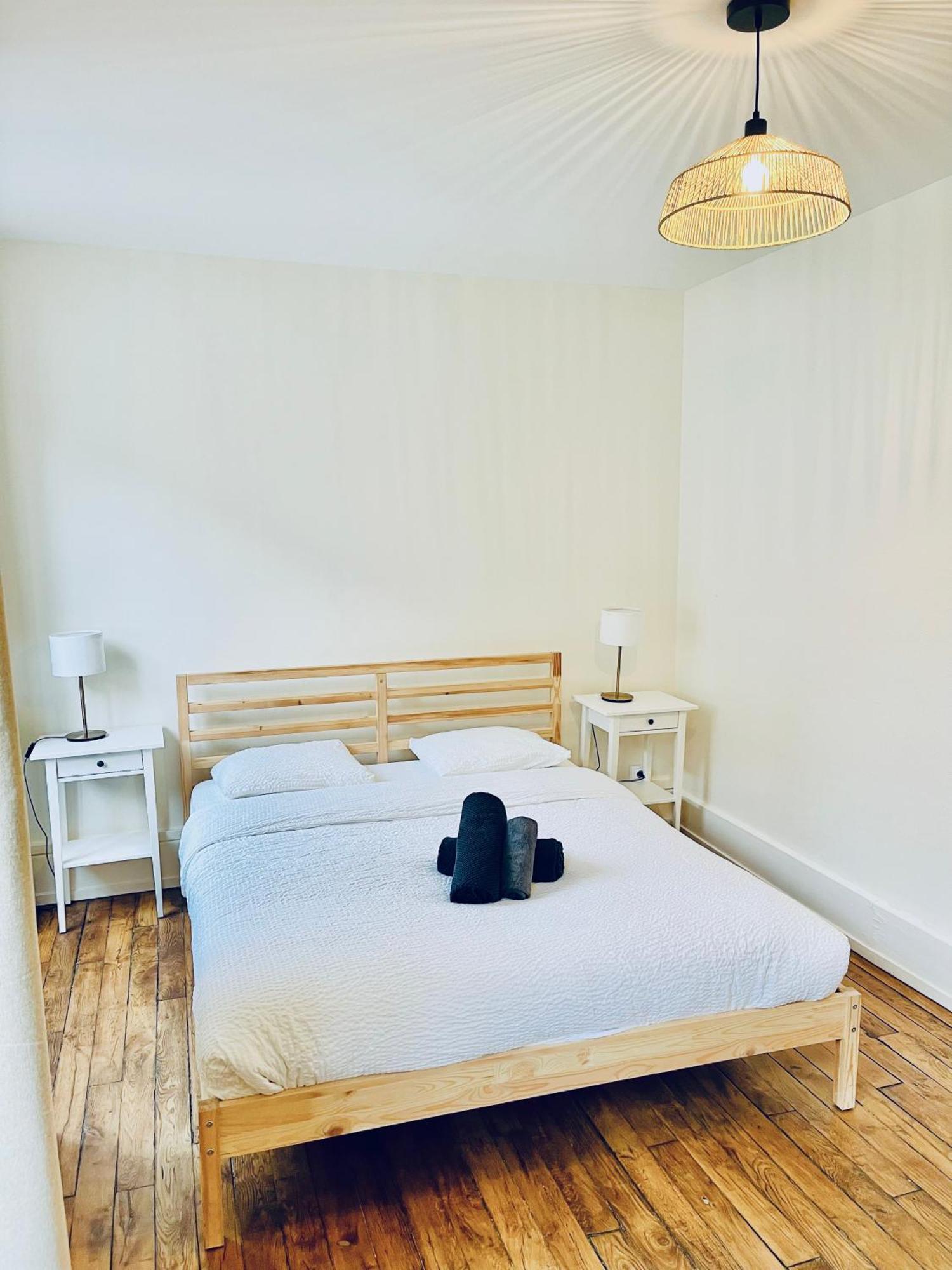 Appartement Pinede - 2 Chambres - Centre Ville 올리언스 외부 사진